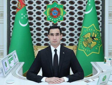 سردار بردی محمداف با استانداران نشست تجاری برگزار کرد