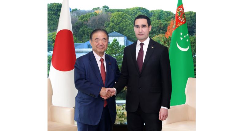 گسترش دیپلماسی پارلمانی در دیدار رئیس ‌جمهور ترکمنستان با رئیس گروه دوستی ژاپن–ترکمنستان