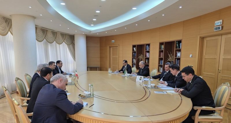 بررسی همکاری‌های دوجانبه ترکمنستان و ایران در دیدار وزیران امور خارجه دو کشور